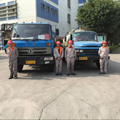 全自動(dòng)真空吸糞車(chē)